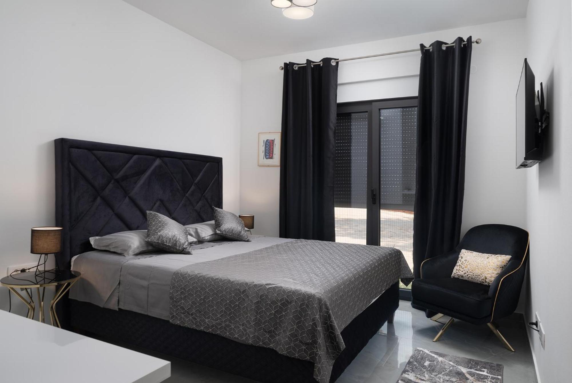 Villa Jalan Vrsi Εξωτερικό φωτογραφία