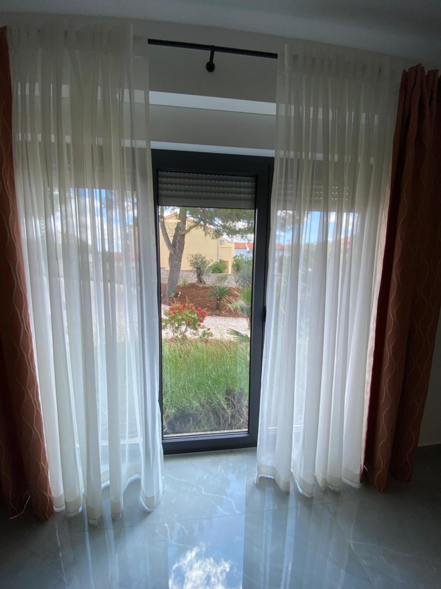 Villa Jalan Vrsi Εξωτερικό φωτογραφία
